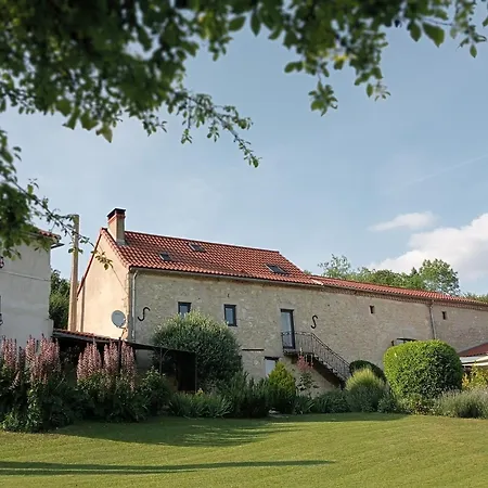 Auvergnat'home Ferienhaus Chaptuzat