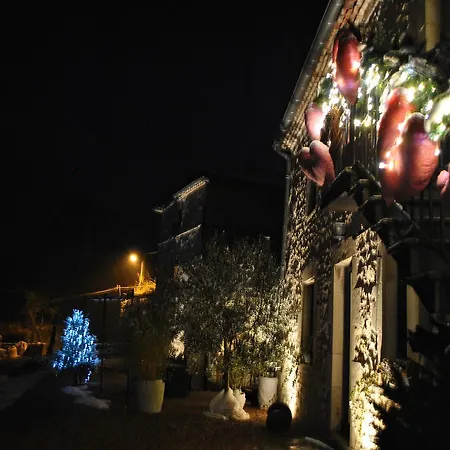 Auvergnat'home Ferienhaus Chaptuzat